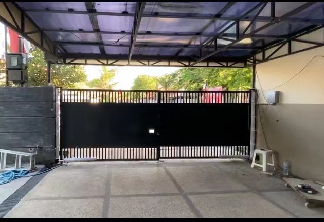 automatic gate opener